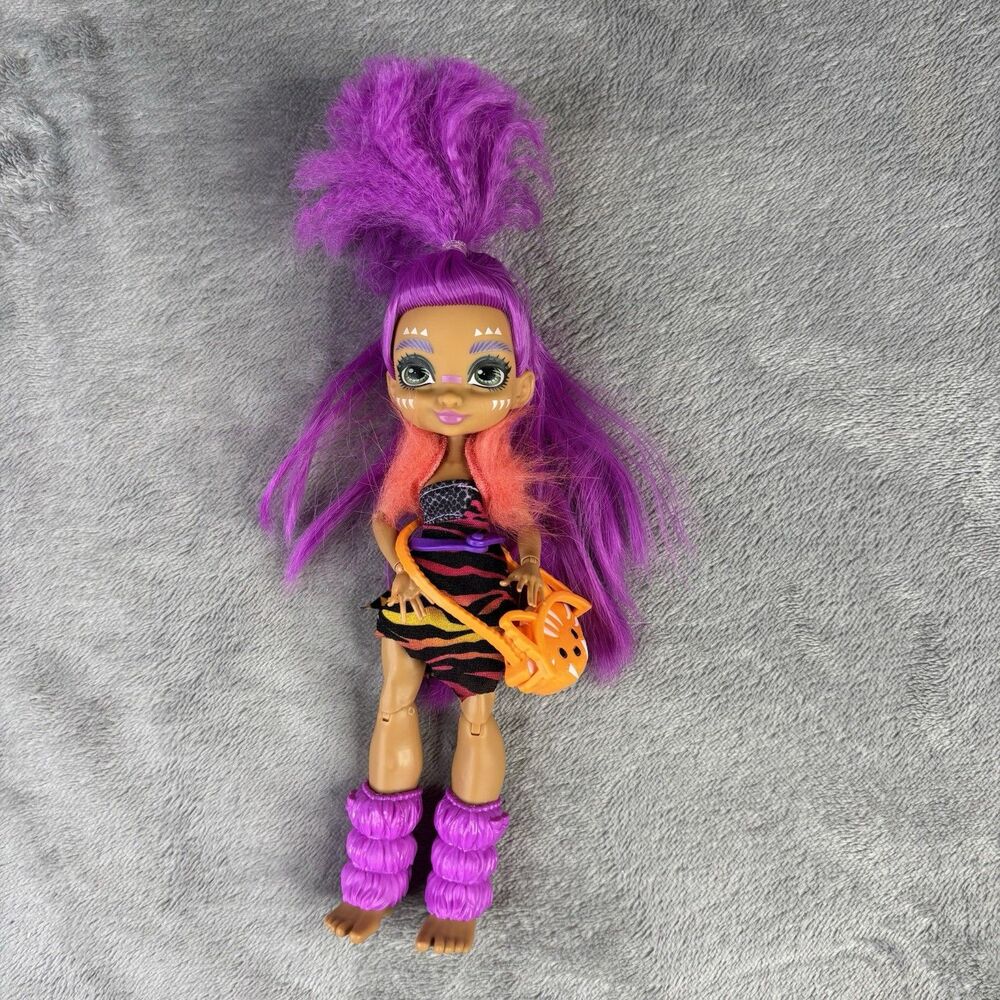 Mattel‎ CAVE CLUB Roaralai Fashion Doll Pink Hair Cave Doll Girl Jointed Doll 8"